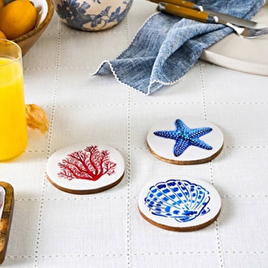 زیر لیوانی و نعلبکی