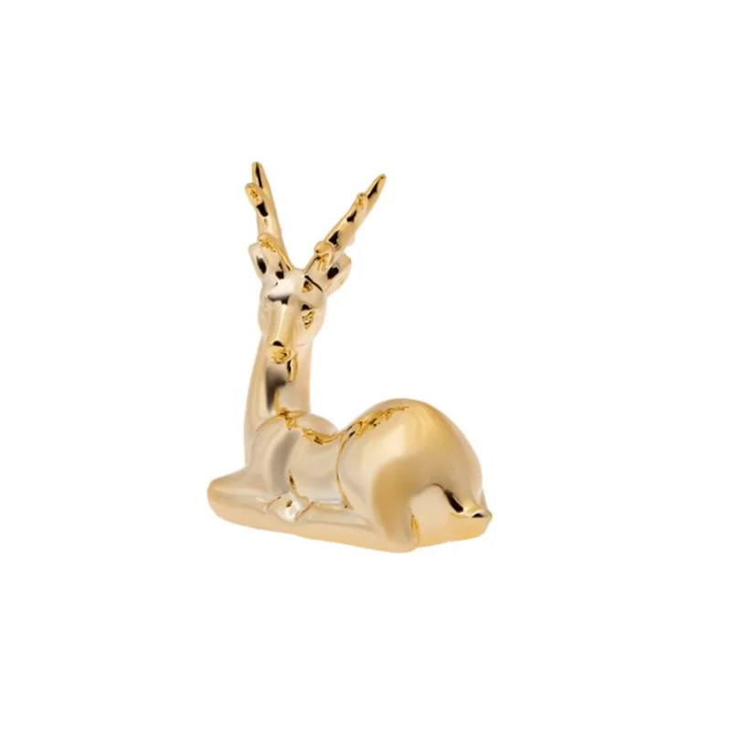 مجسمه کاراجاهوم Deer طلایی