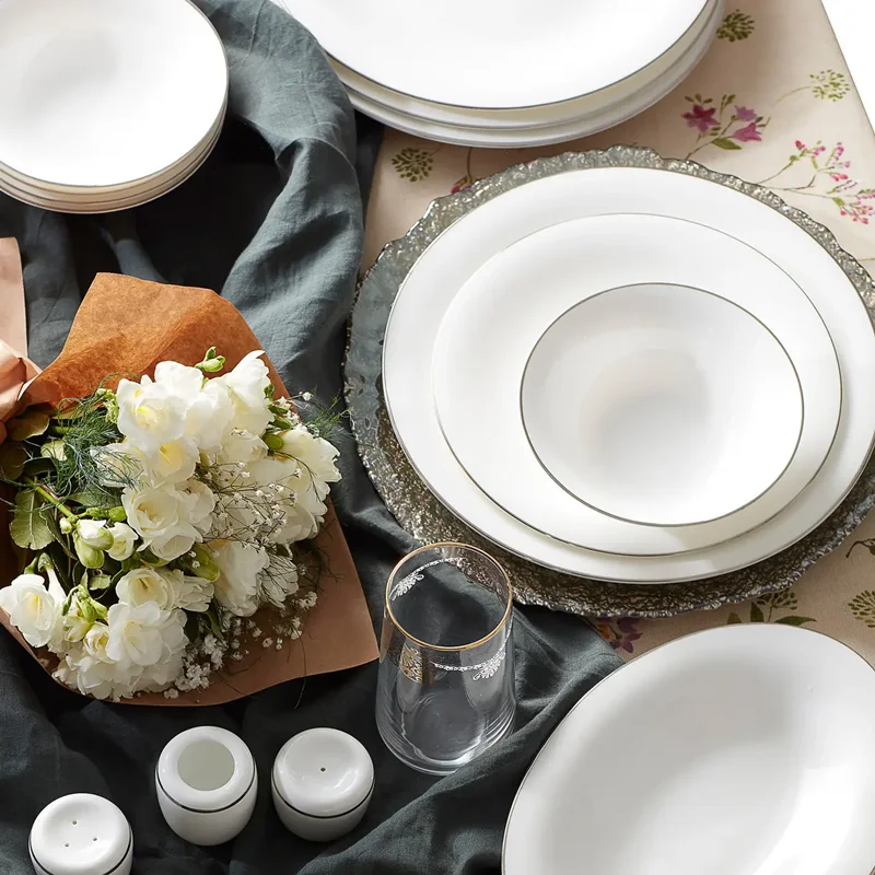 عکس سرویس غذاخوری 58 پارچه 12 نفره کاراجا Fine Pearl New Fame پلاتین