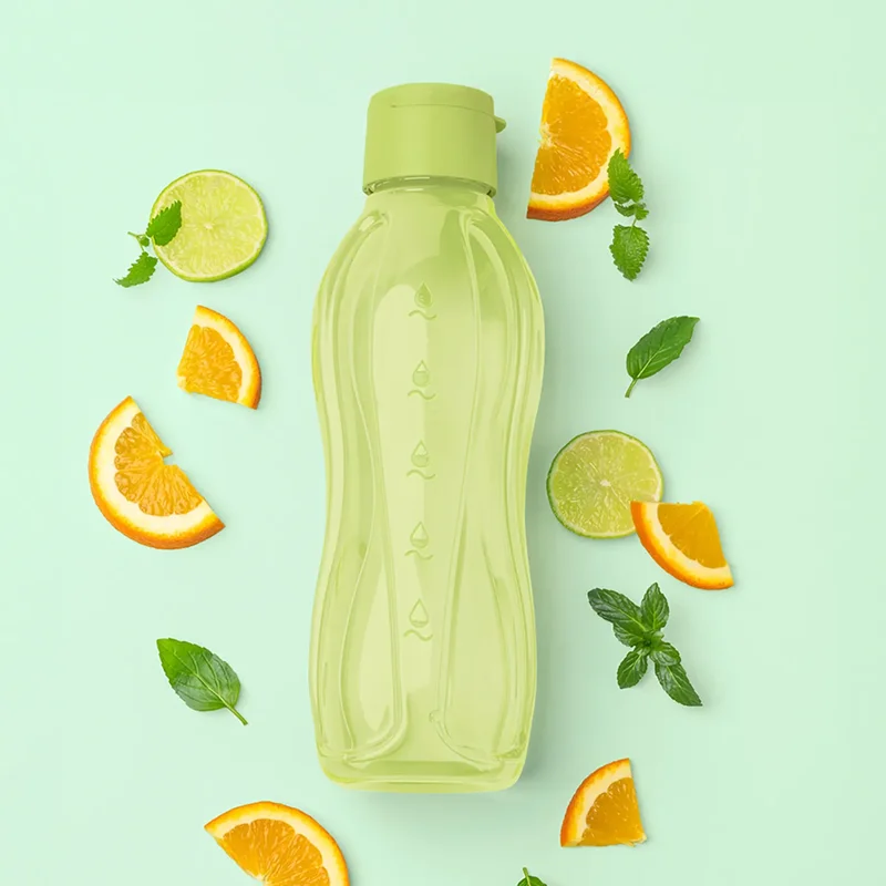 عکس بطری نوشیدنی سرد تاپه ور Eco حجم 1 لیتر سبز