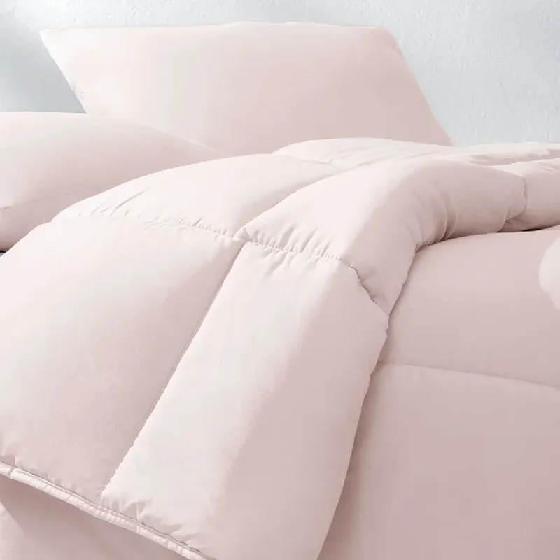 عکس ست لحاف و بالش دونفره یاتاش ماکارون صورتی