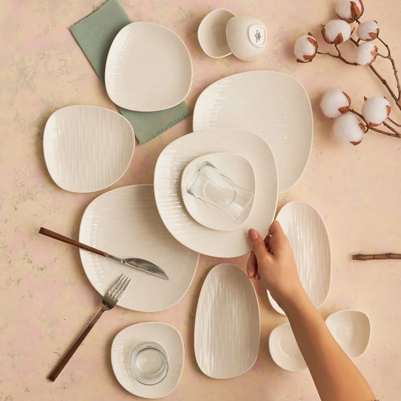 عکس سرویس صبحانه خوری 26 پارچه 6 نفره کاراجا صدف سفید