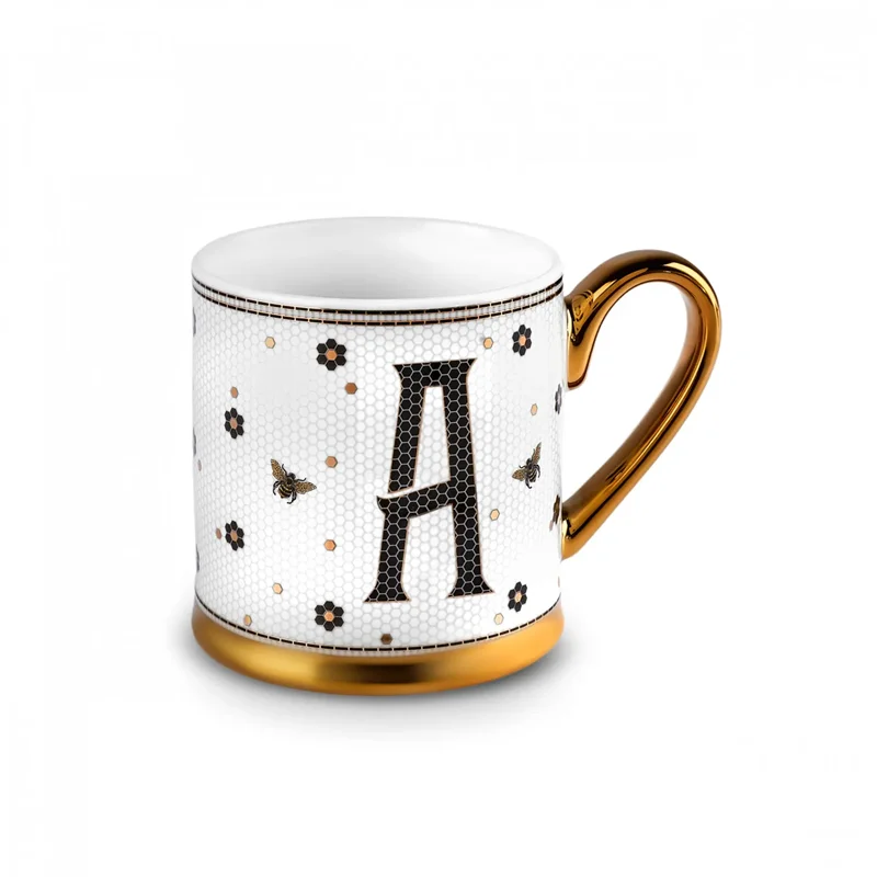 عکس ماگ کاراجا حرف A حجم ۳3۰ میلی