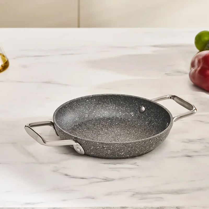 عکس ماهیتابه گرانیتی کاراجا Salvador Biogranit سایز 20