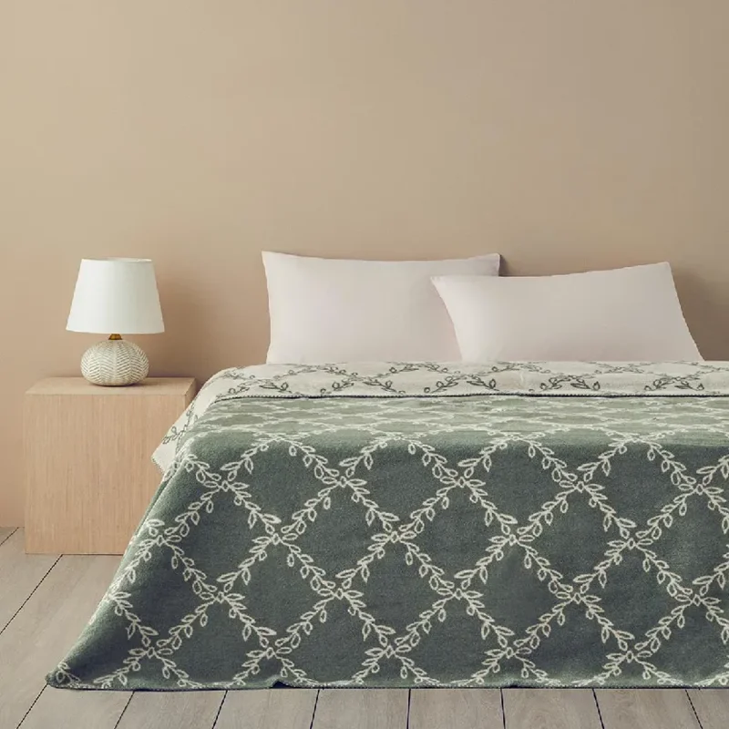 عکس پتو دو نفره پنبه انگلیش هوم پیچک سبز