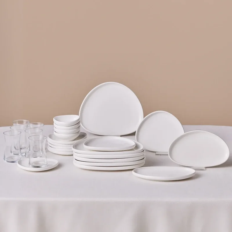 عکس سرویس صبحانه خوری 26 پارچه 6 نفره کاراجا میراندا سفید